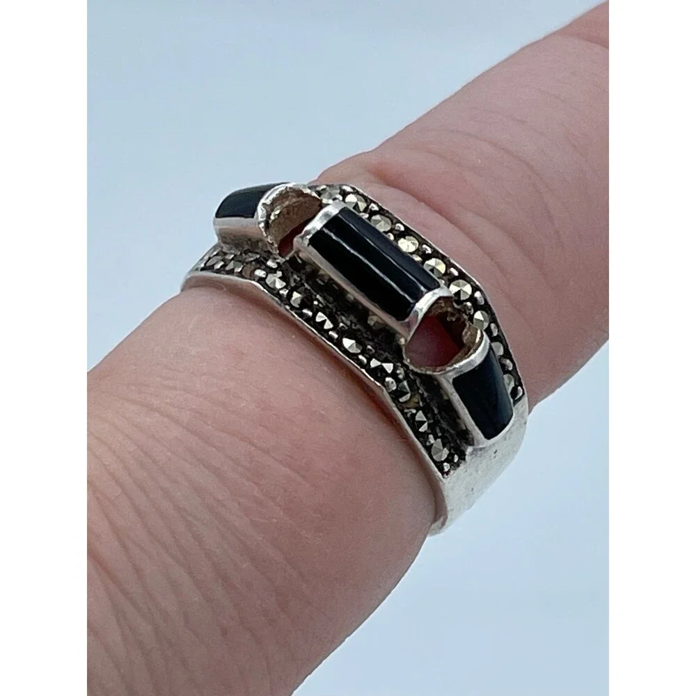 Vintage Sterling Silver 925 Band w/ 3 Cylindrical Onyx Stones Size 9